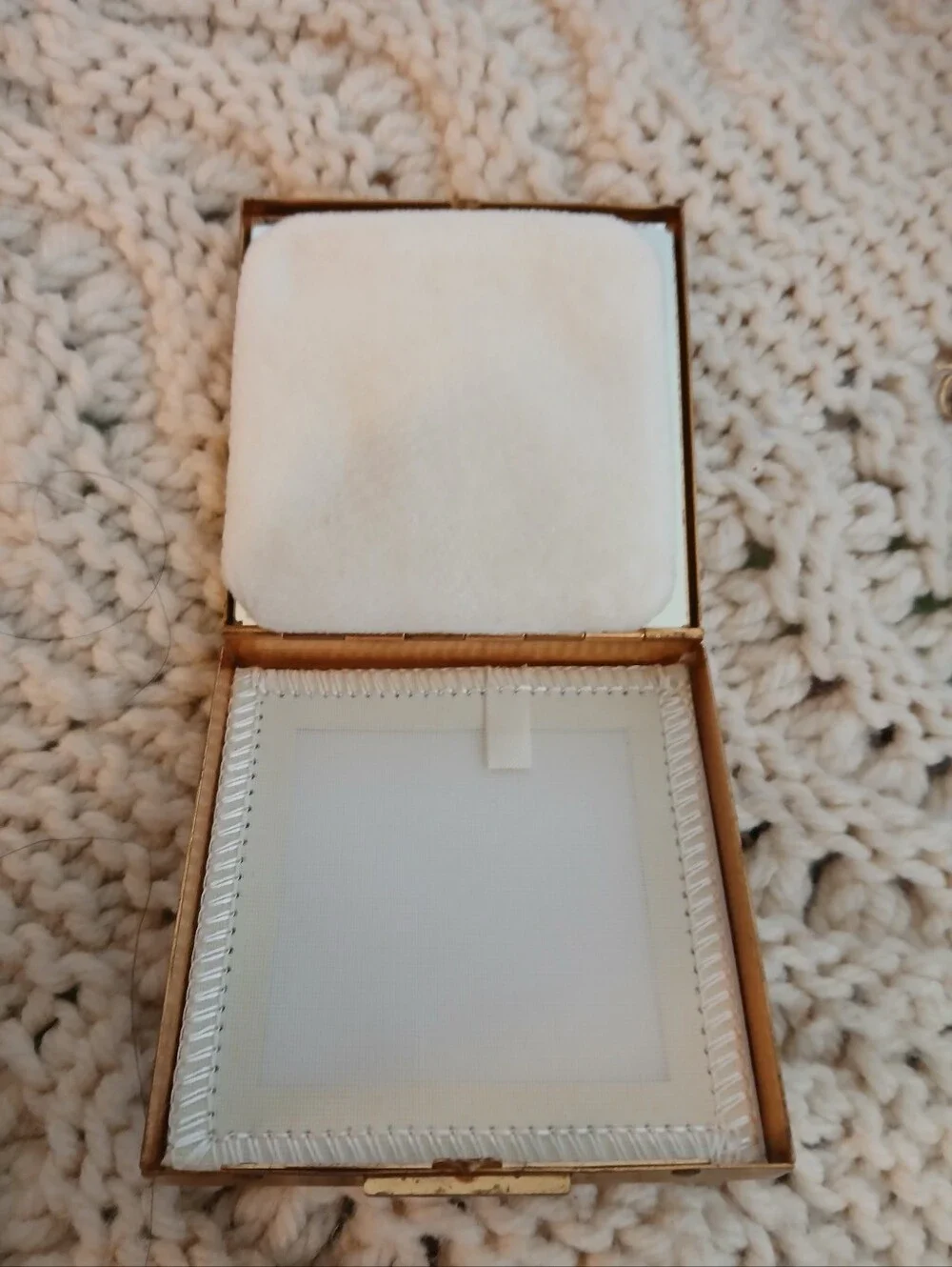 Vintage ZELL 5TH AVENUE Compact